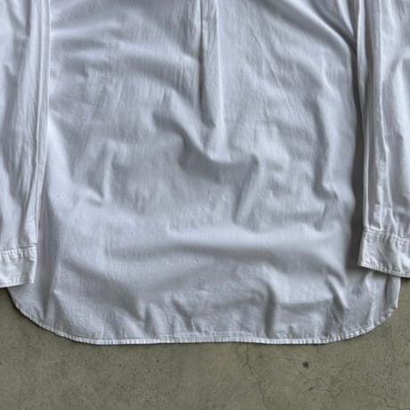 ハーフボタンチロリアンシャツ