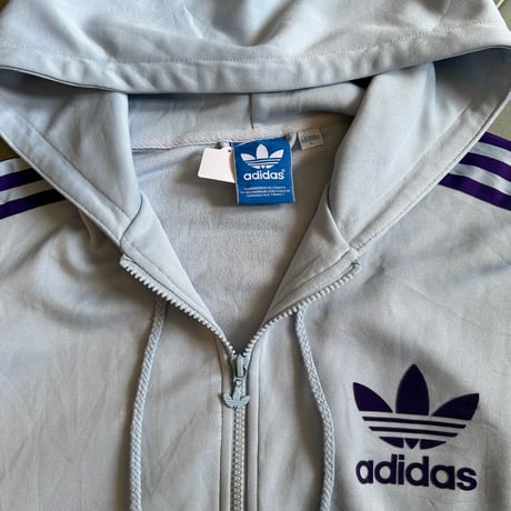 adidas フード付きトラックジャケット