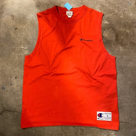CHAMPIONノースリーブTシャツ