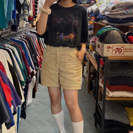 ストレンジャー・シングス シーズン3 Tシャツ