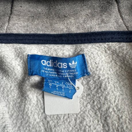 adidas ハーフジップパーカー