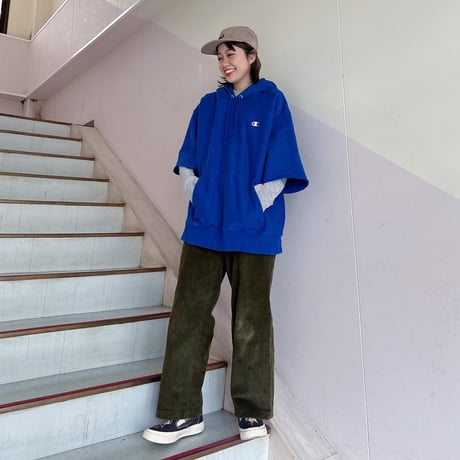 Champion REVERSE WEAVEカットオフフーディ