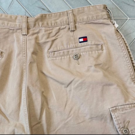 Tommy Hilfiger カーゴハーフパンツ（W33）