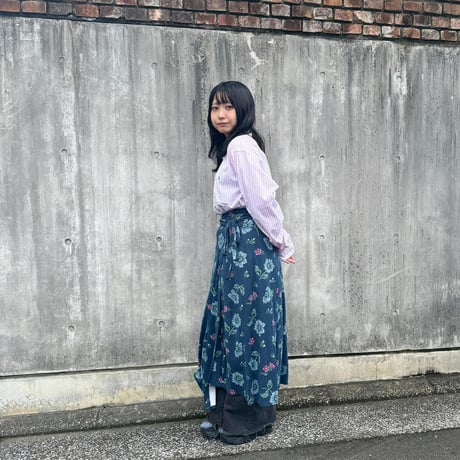 THE AVENUE  花柄ラップスカート