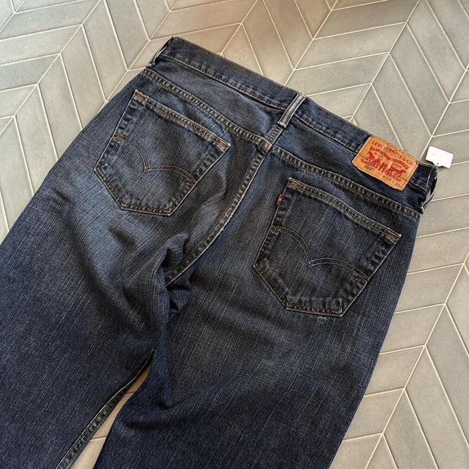 648151de545dc7002e68f28e