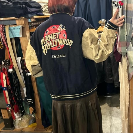 PLANET HOLLYWOOD スタジャン