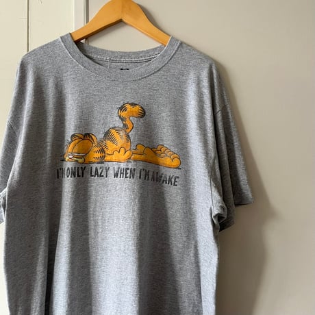 GARFIELD プリントTシャツ