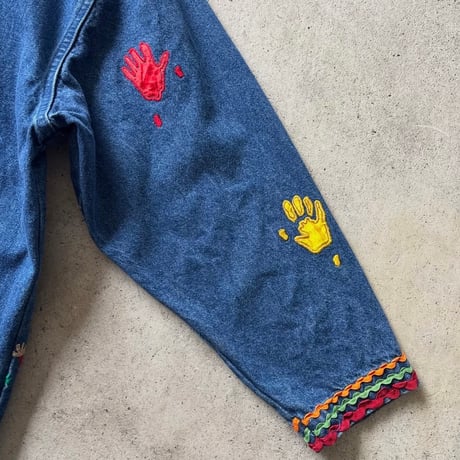 アート刺繍デニムジャケット
