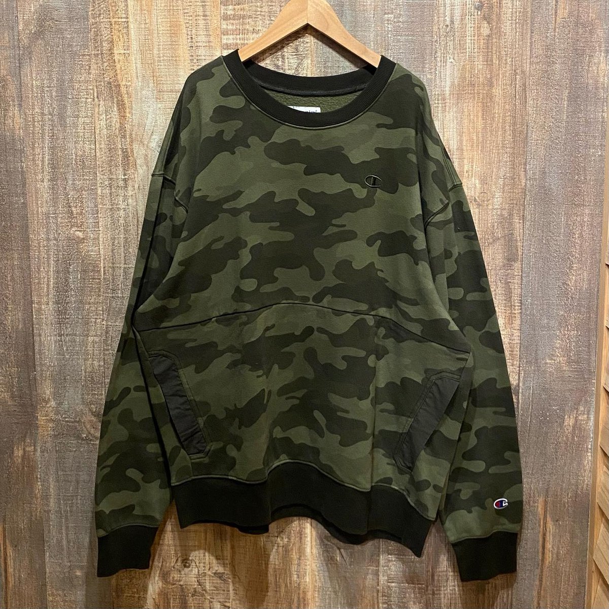 FLEX WIT ME 迷彩柄トレーナー FLEX WIT ME 迷彩柄トレーナー