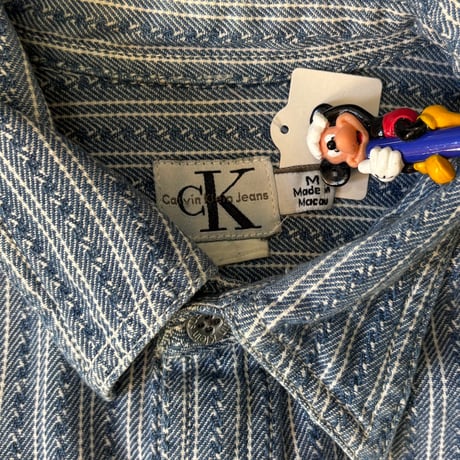 Calvin Klein デザインストライプシャツ