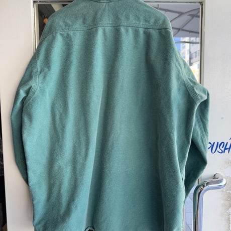 USA製Carhartt長袖シャモアクロスシャツ