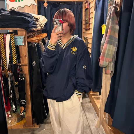 Champion Ｖネックナイロンプルオーバー