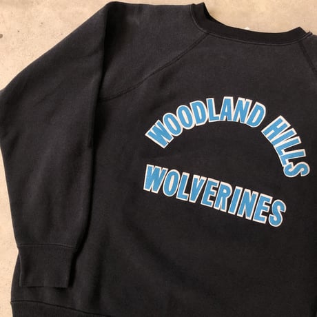 80's WOODLAND HILLS WOLVERINESスウェット