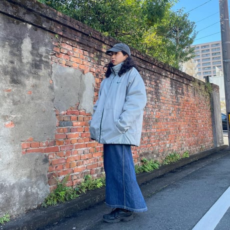 NIKE リバーシブルダウン