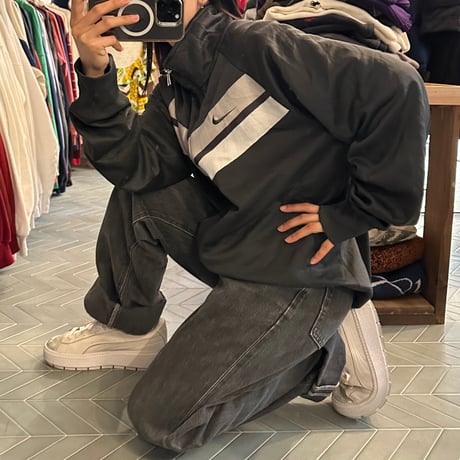 NIKE トラックジャケット