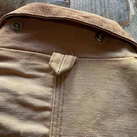 Carhartt 裏キルティングカバーオール