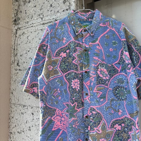 PACIFIC COAST HIGHWAY 花総柄シャツ