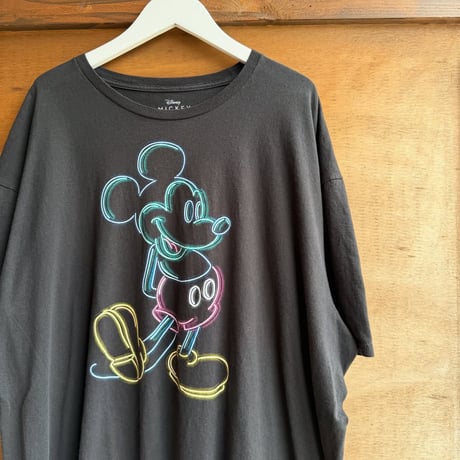 ネオンミッキーTシャツ