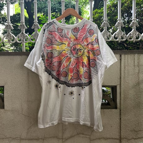 アートプリントTシャツ