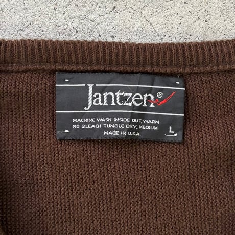Jantzen USA製　アクリルVネックニット