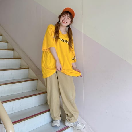 adidas ビッグシルエットTシャツ