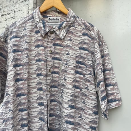 Columbia  魚柄半袖シャツ