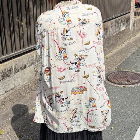 BIG DOGS 全面プリント半袖レーヨンシャツ