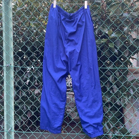 ウォームアップパンツ
