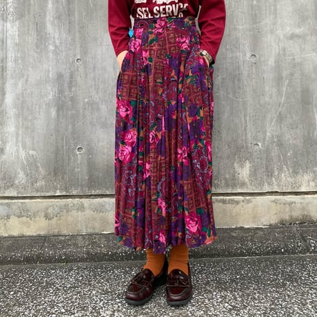花柄レーヨンスカート