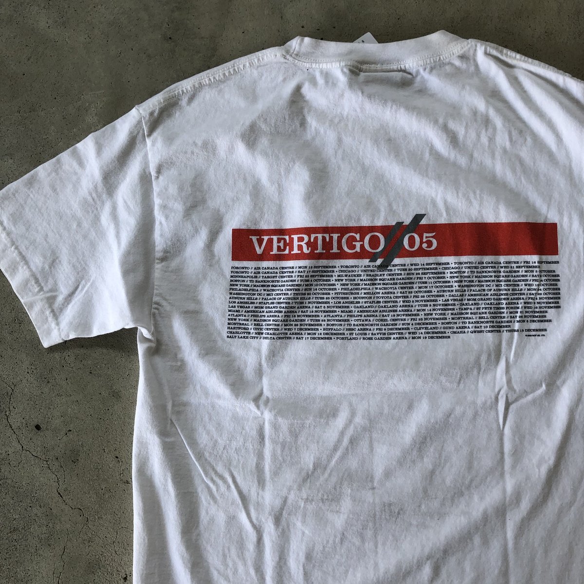 U2 Vertigo Tour 2006 プリント Tシャツ 古着　cap付 U2 Vertigo 2006 T Shirt Worldwide Rock Band Tour American