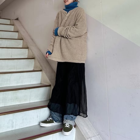 haggarヘンリーネックニット