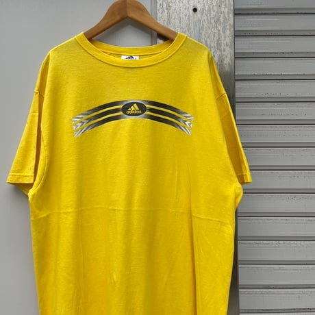 USA製　adidas プリントTシャツ