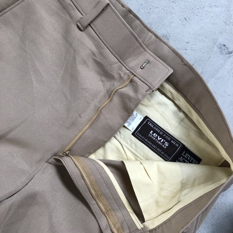 80's Levi's〝Action Slacks〟ベージュ