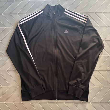 adidas トラックジャケット