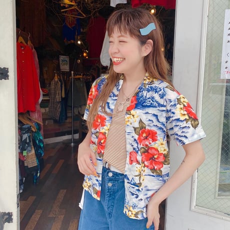 MADE IN HAWAII　ハワイアンシャツ