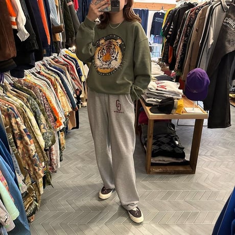 虎プリントスウェット🐯