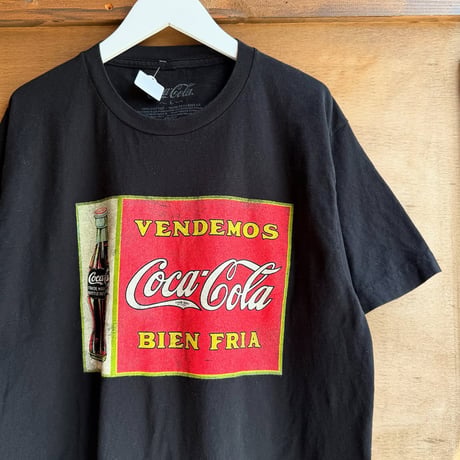 Coca-Cola プリントTシャツ