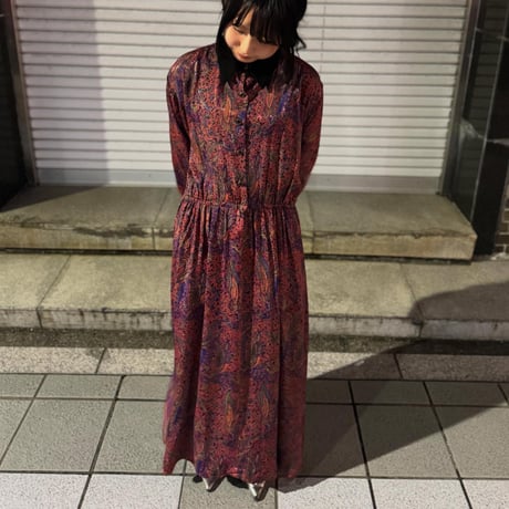 ペイズリー柄　長袖ロングワンピース