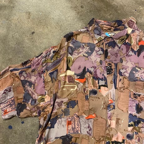 レーヨン柄シャツ