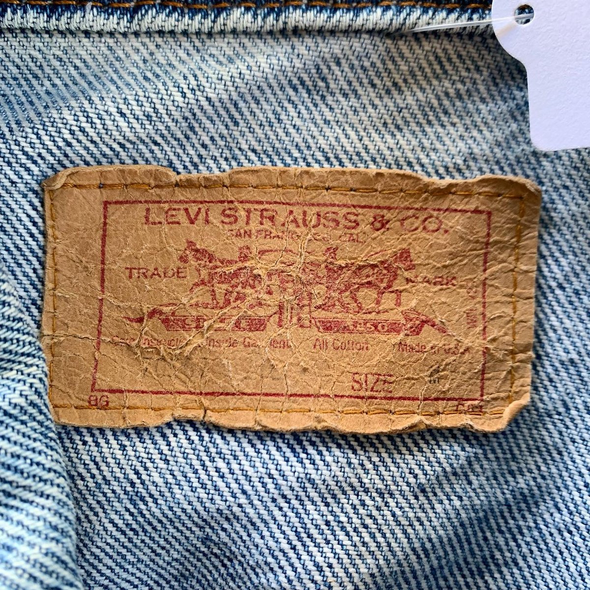 デニムベスト／supreme×levisリメイク デニムベスト／supreme×levisリメイク