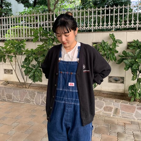 ワンポイント刺繍カーディガン