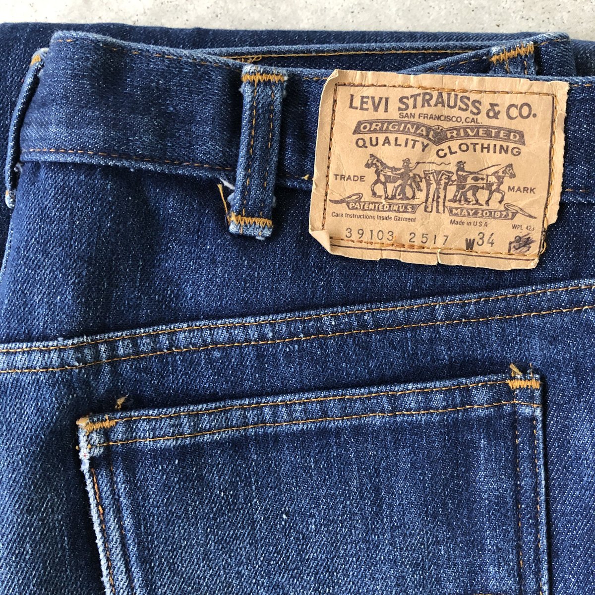 80年代Levi's 裏地付き冬季オリンピックモデル W34 | CUSTOM FEVER