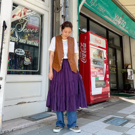 LIBERTY コンチョボタンレザーベスト