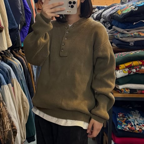 L.L.Bean ヘンリーネックニット