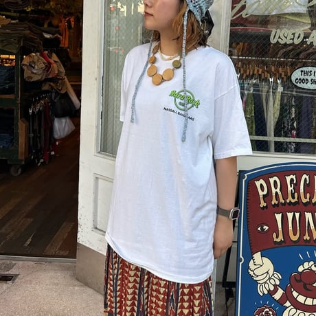 Hard Rock Cafe バックプリントTシャツ