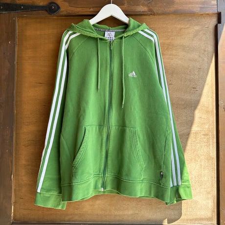 adidas ラインジップパーカー