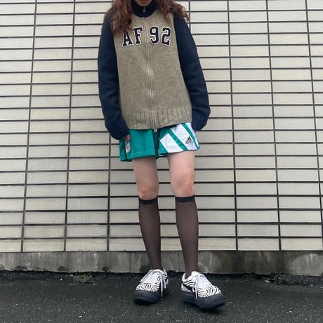ジップアップニットジャケット