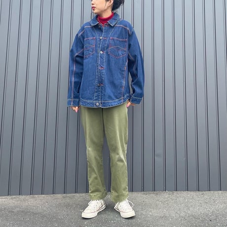 ステッチデザインデニムジャケット