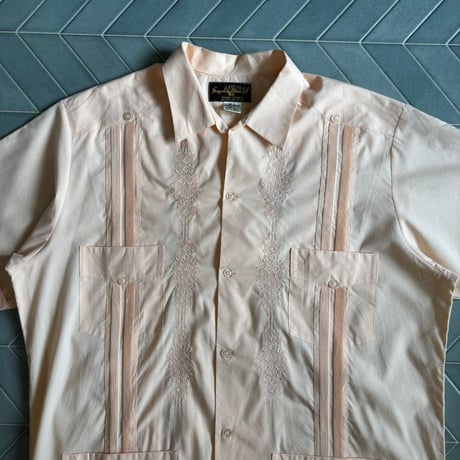 Guayabera Tulum キューバシャツ