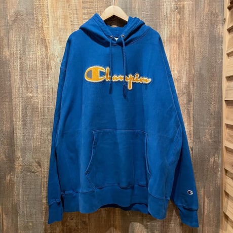 Champion reverse weaveパーカー